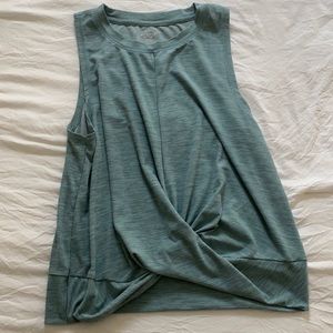 Old Navy Active Breathe On